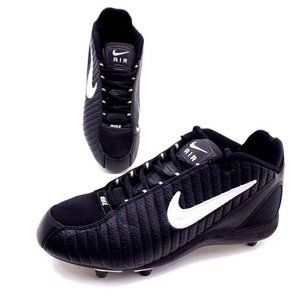 mens size 9 football cleats
